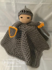 Knoble Knight Lovey